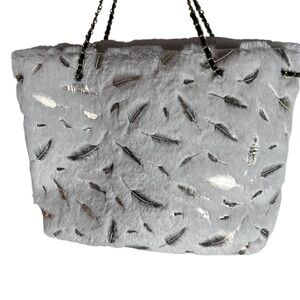 Elegant White Faux Fur Feather-Patterned Women's Open Tote Bag Purse